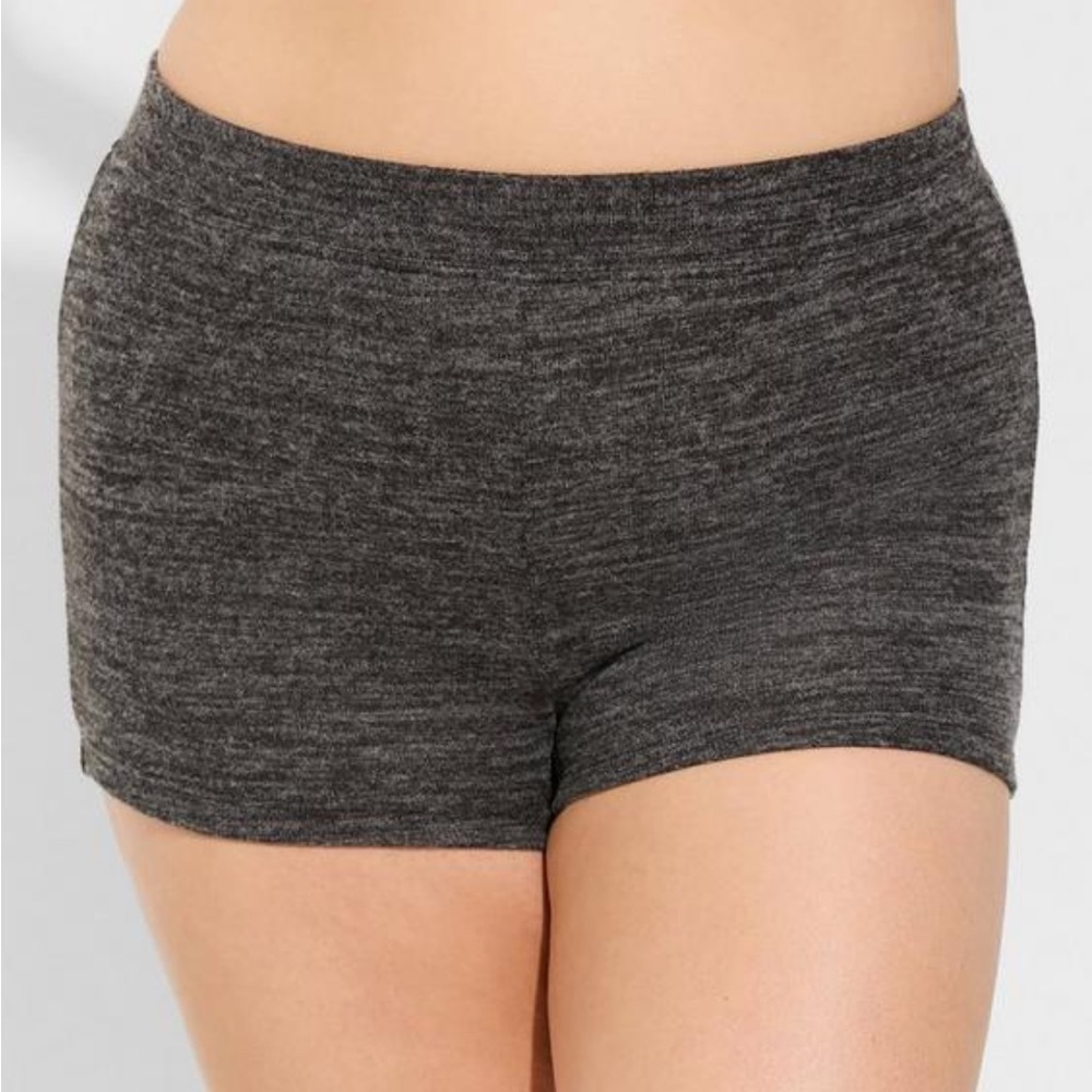 NWT Torrid Hacci High Waist Shortie-Black Heather